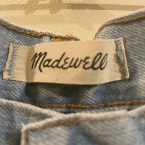 NWT Madewell distressed jeans! - Picture 2 of 8